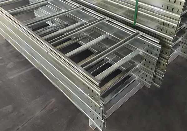 Hot Dip Galvanized Ladder Type Cable Tray